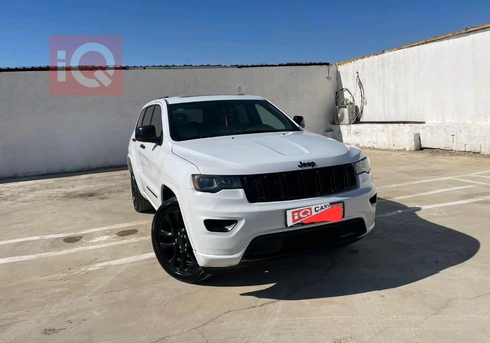 جيب جراند شيروكي